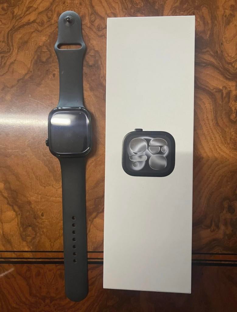 Apple watch s11, Sieraden, Tassen en Uiterlijk, Smartwatches, Ophalen of Verzenden, Zo goed als nieuw, Zwart, IOS