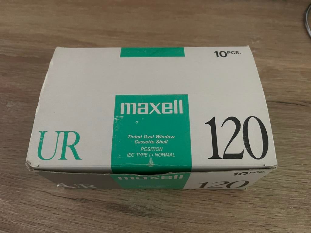 Maxell UR 120 minuten normal cassettebandjes, Ophalen of Verzenden, Gebruikt, 2 t/m 25 bandjes, Voorbespeeld