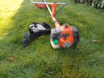 Husqvarna 335R bosmaaier kantenmaaier, Ophalen, Benzine, Zo goed als nieuw, 10 tot 30 cm
