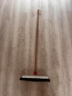 Gratis bezem, Ophalen