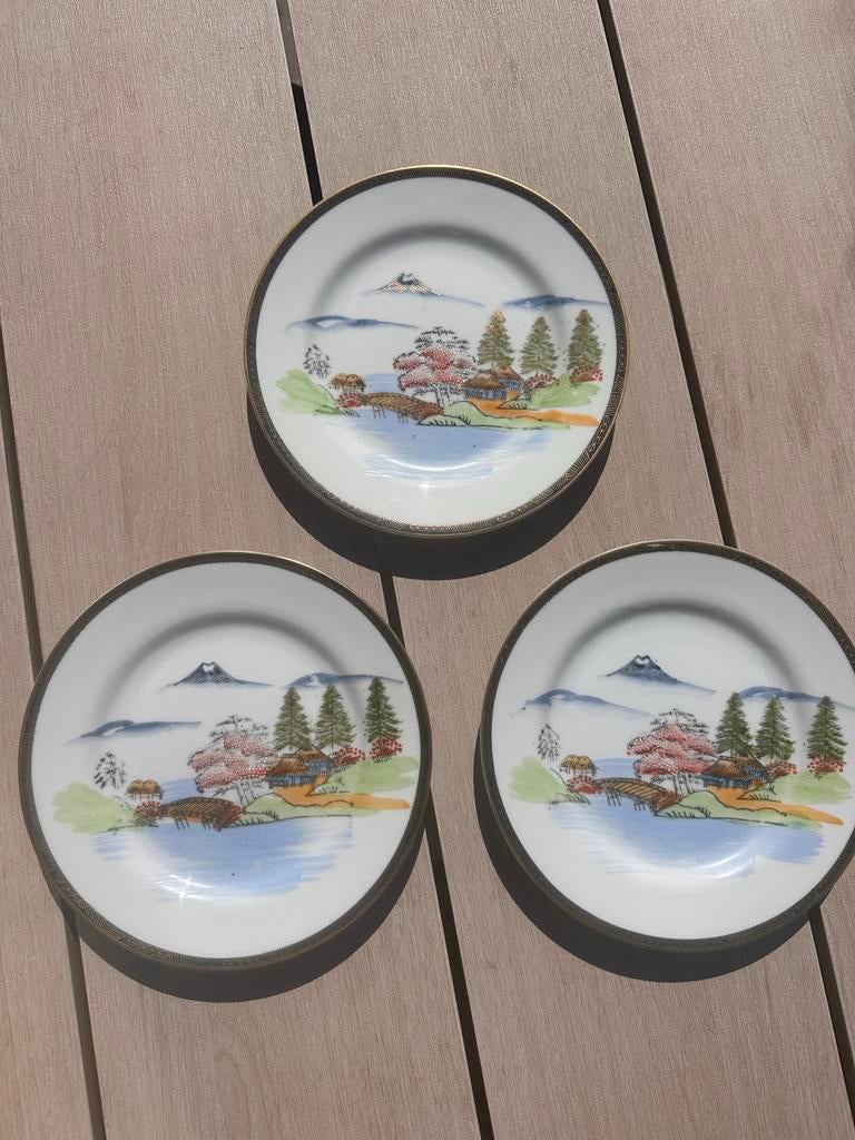 Set van 3 Hayasi Kutani China bordjes met Japans landschap, Ophalen of Verzenden