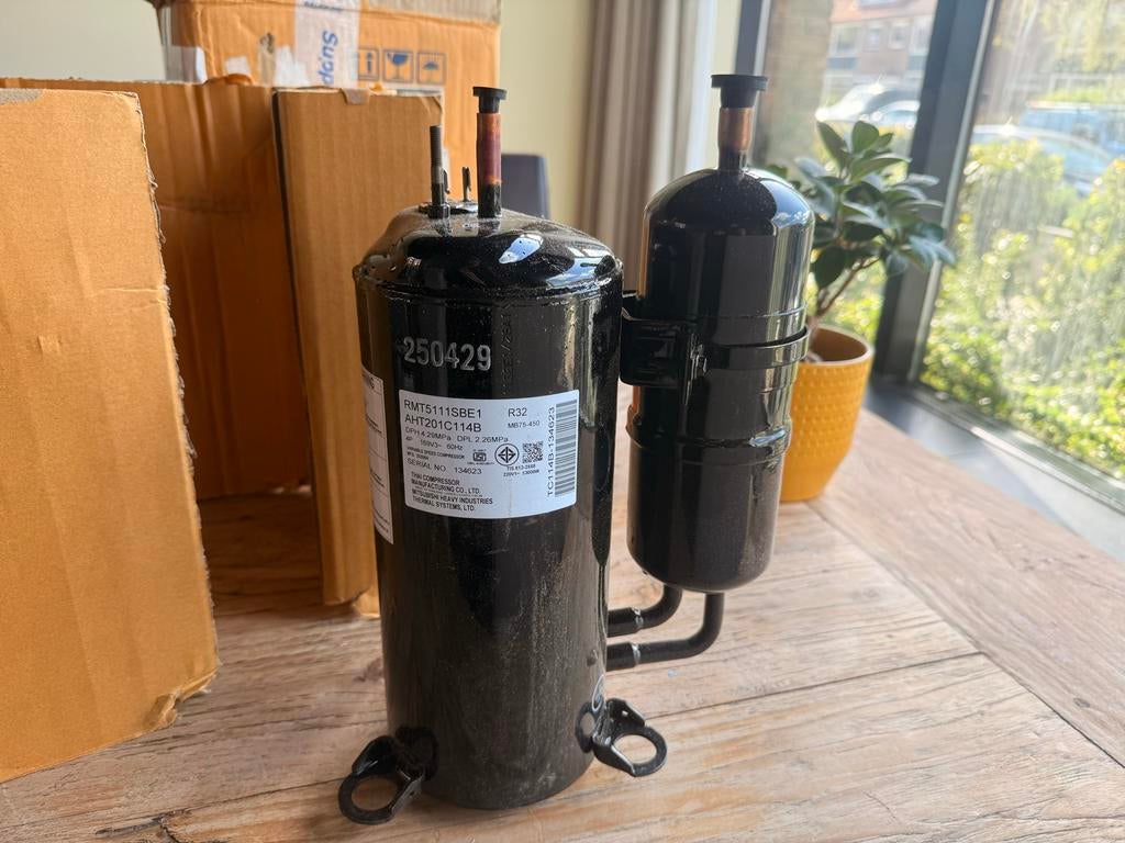 Compressor Mitsubishi airco AHT201C114B voor scm45zs-w, Ophalen, Nieuw, Mitsubishi
