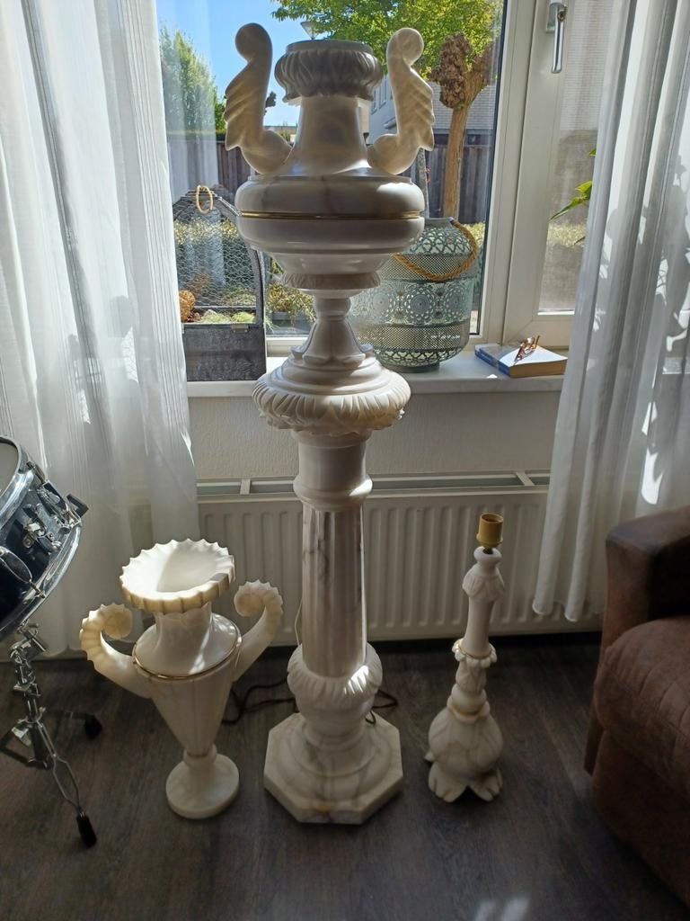 3- delig set van marmer/albast, met verlichting., Antiek en Kunst, Ophalen