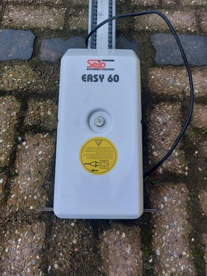 Garage deur opener, Doe-het-zelf en Verbouw, Deuren en Horren, Gebruikt, Garagedeur, 215 cm of meer, 120 cm of meer, Ophalen