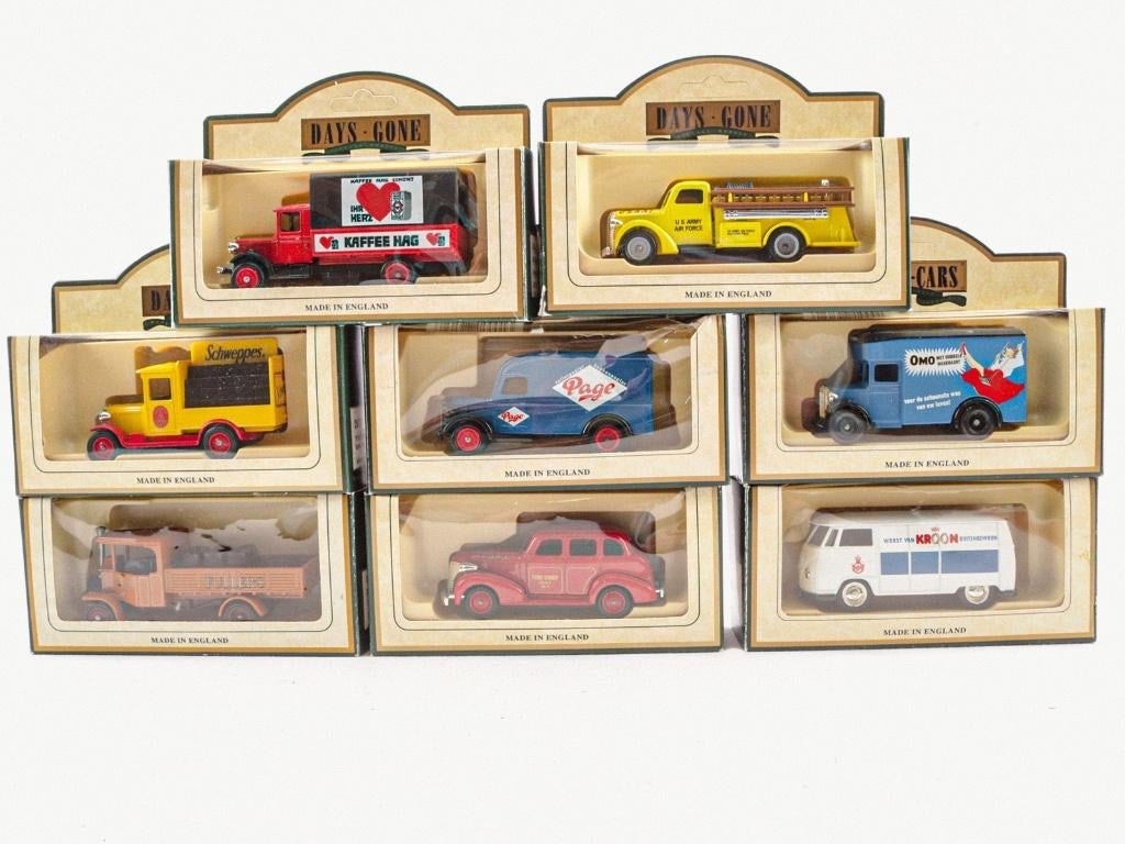 Acht Days-Gone Modelautos Engeland, Hobby en Vrije tijd, Modelauto's | 1:50, Ophalen of Verzenden, Nieuw, Auto
