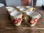 7 x Vic’s koffiekopjes met appel motief, Nieuw, Ophalen of Verzenden, Overige stijlen, Kop(pen) en/of Schotel(s)
