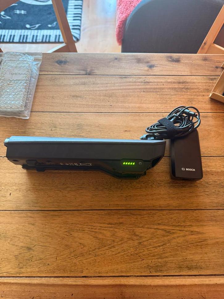 Bosch PowerPack 400 accu + oplader (gebruikt), Fietsen en Brommers, Fietsaccessoires | Fietsaccu's, Gebruikt, Ophalen of Verzenden