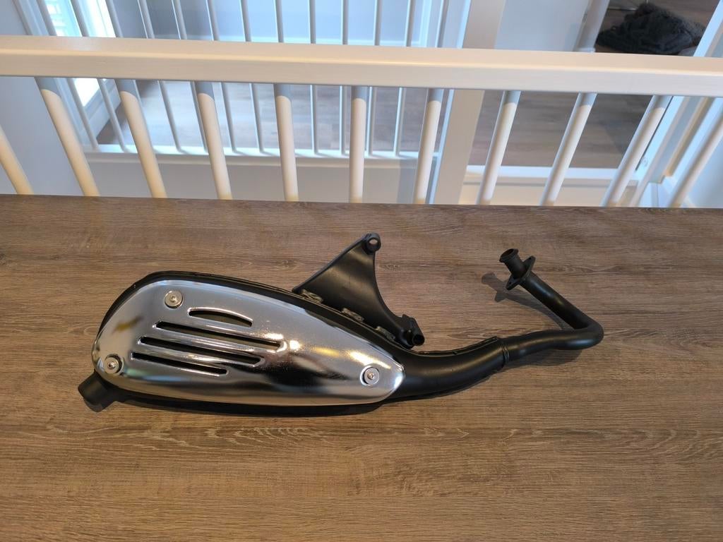 NIEW Vespa Piaggio LX S LXV Uitlaat 2T 50cc, Fietsen en Brommers, Brommeronderdelen | Scooters, Ophalen of Verzenden, Nieuw, Uitlaat