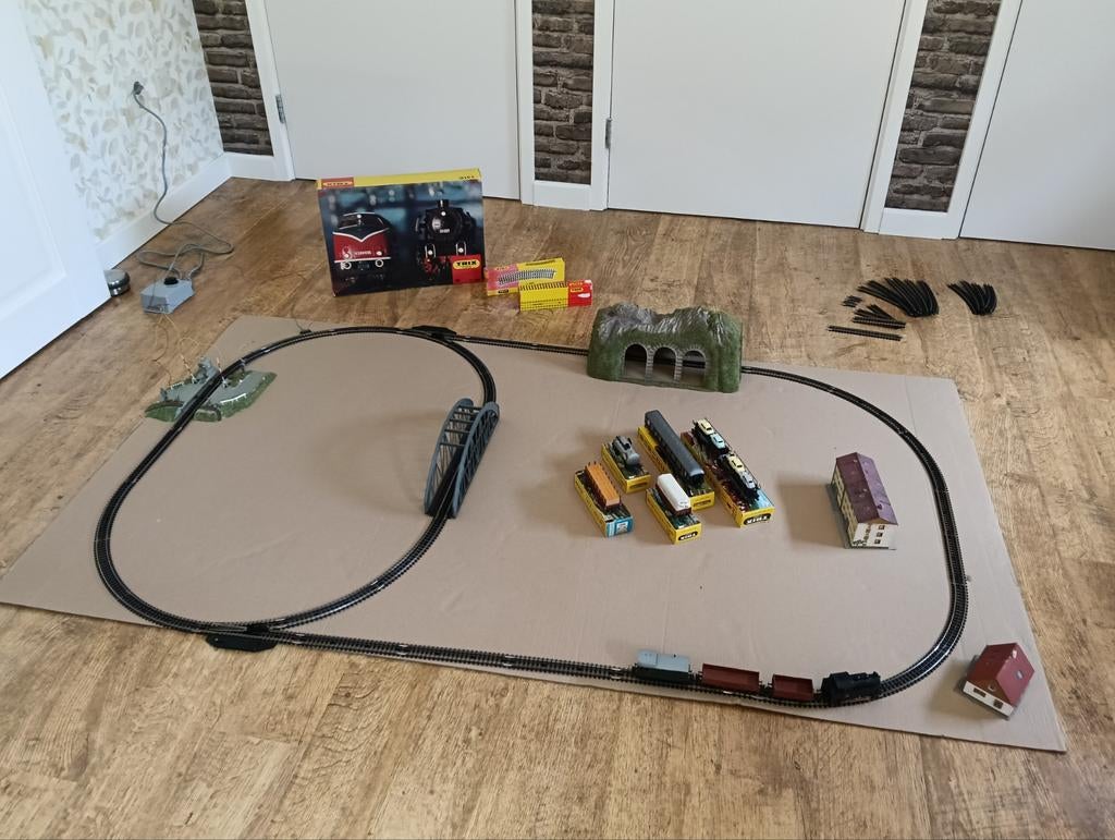 Trix H0 Treinset met Locomotief, Wagons en Rails, Ophalen of Verzenden