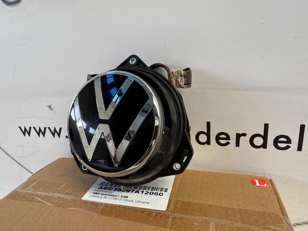 VW GOLF CAMERA EMBLEEMSLUITING LOGO KOFFER ACHTER 5H0971375, Gebruikt, Volkswagen, Volkswagen AG, Achter