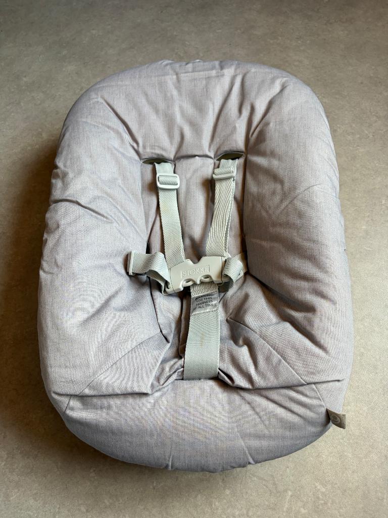 TrippTrapp newborn kuipje met grijze hoes, Ophalen, Zo goed als nieuw, Overige typen, Gordel(s)