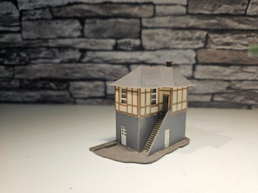 Seinhuis overweghuis N spoor modeltrein 1:160, Overige merken, Gebruikt, Gelijkstroom of Wisselstroom, Brug, Tunnel of Gebouw