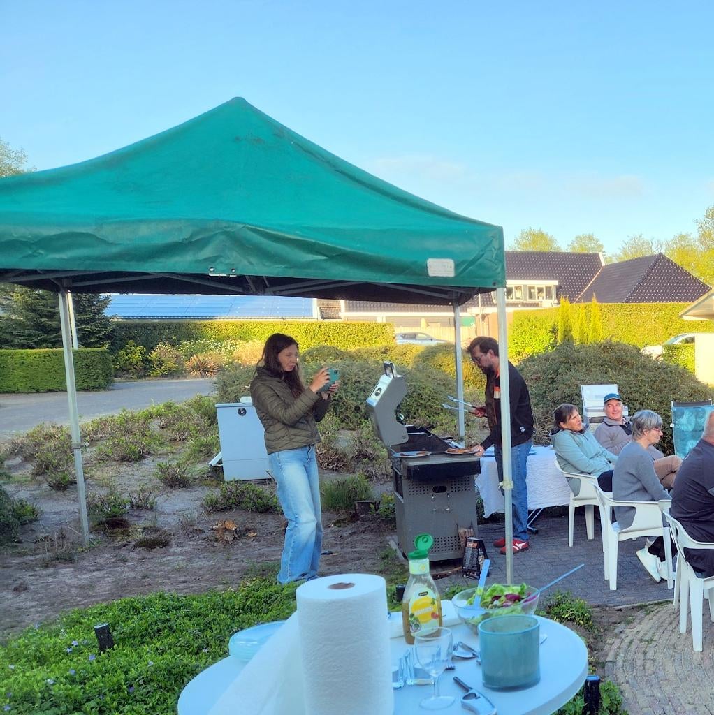 *** Party Tent Huren *** Partytent Verhuur *** Uitschuifbaar, Hobby en Vrije tijd, Feestartikelen | Verhuur, Ophalen, Zo goed als nieuw