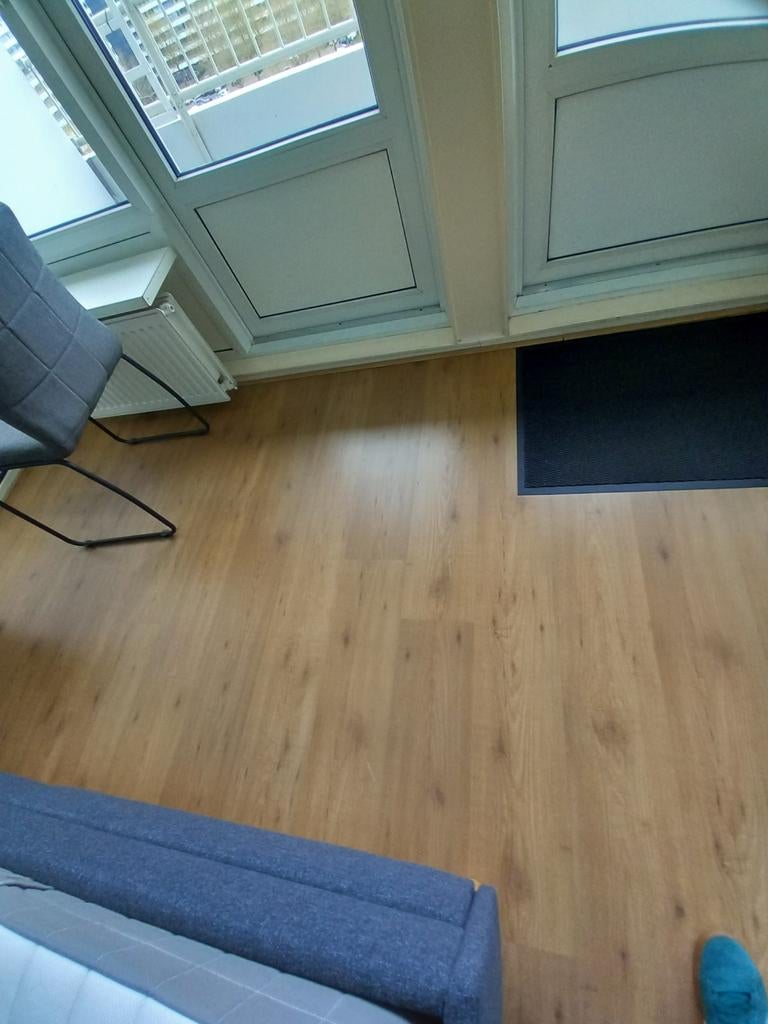 Laminaat vloer - ca. 18.5 m², Huis en Inrichting, Stoffering | Vloerbedekking, Ophalen, Gebruikt, Bruin, 10 tot 25 m²