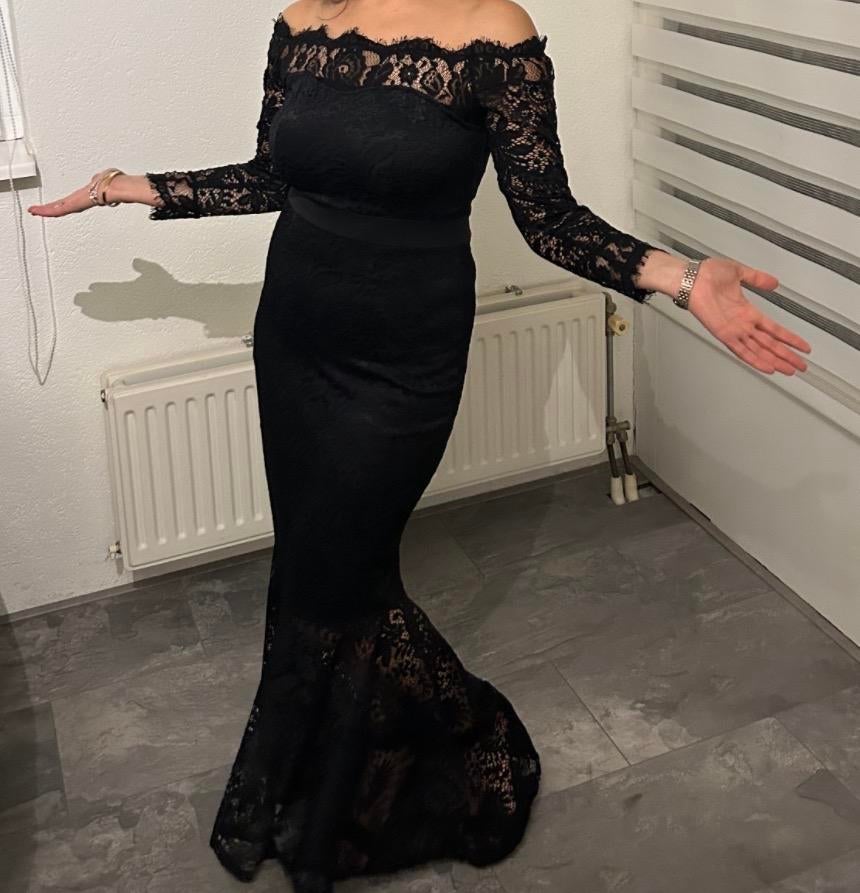 Zwarte kanten avondjurk, Zwart, Ophalen of Verzenden, Maat 36 (S), Gedragen