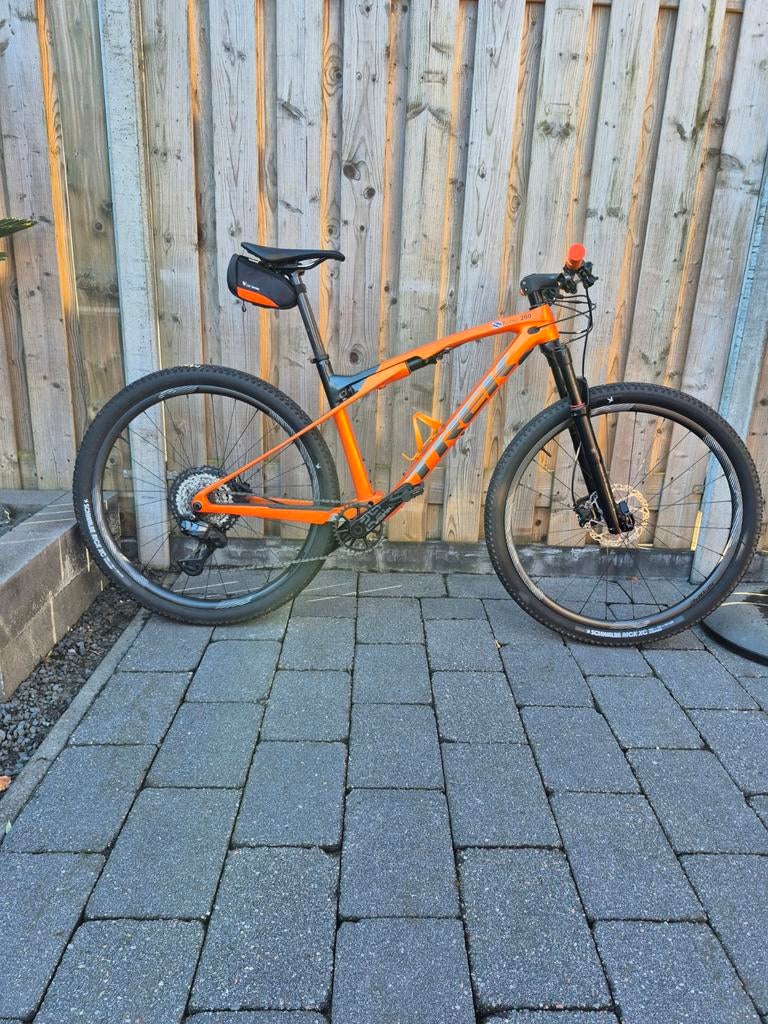 Trek Supercaliber full carbon Di2 2023, Fully, Ophalen, Zo goed als nieuw, Trek