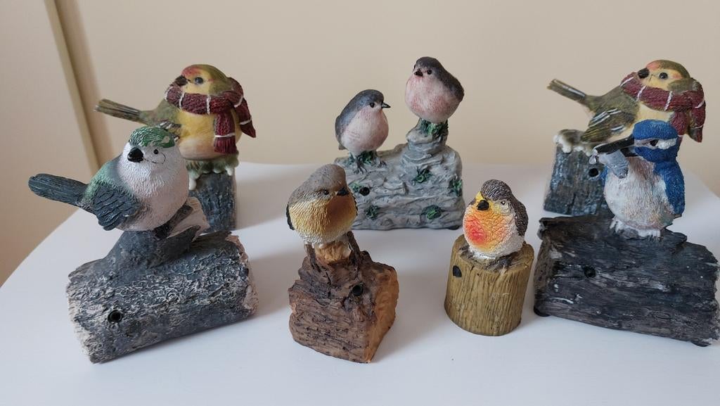 Te koop lotje vogelbeeldjes met bewegingsmelder, Verzamelen, Beelden en Beeldjes, Ophalen of Verzenden, Dier