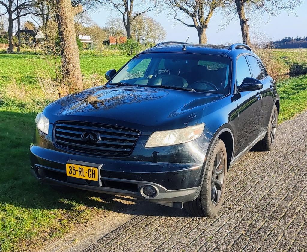 Nissan FX35 Zwart v6 280pk, Auto's, Bestelauto's, Automaat, 15 km/l, Zwart, 635 kg