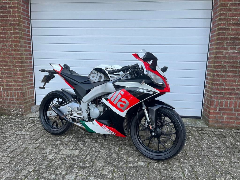 Aprilia rs4 50, Ophalen, Zo goed als nieuw