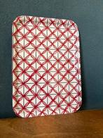 Klein dienblad van Ikea met mooi geometrisch ontwerp, Huis en Inrichting, Ophalen of Verzenden, Gebruikt, Rechthoekig, Overige materialen