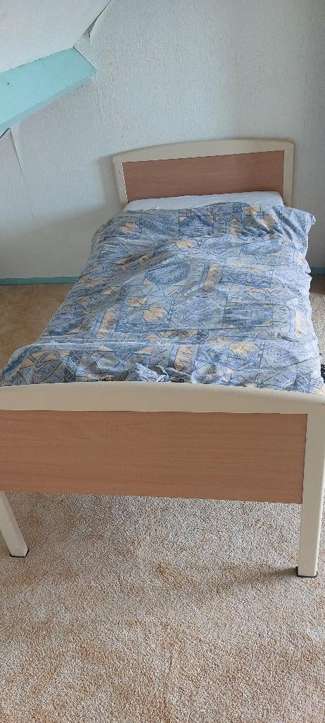 1 persoonsbed auping met electrisch verstelbaar hoofdeind, Huis en Inrichting, Slaapkamer | Bedden, Ophalen, 90 cm, Eenpersoons