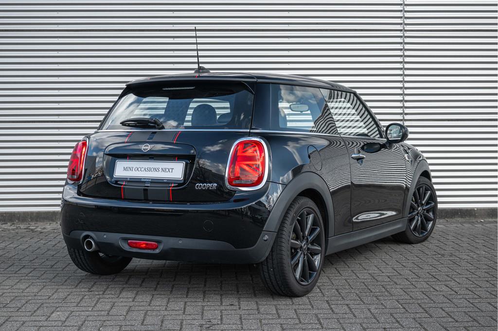 MINI Hatchback Cooper Chili Automaat / Comfort Access / Comf, Auto's, 136 pk, Gebruikt, Met garantie (alle), 4 stoelen