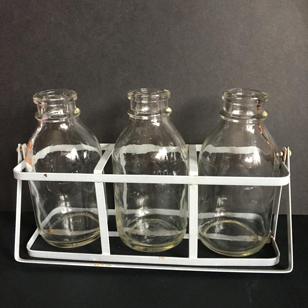 100ml melkfles vaasjes in metaal houder, Overige materialen, Gebruikt, Overige kleuren, Ophalen of Verzenden