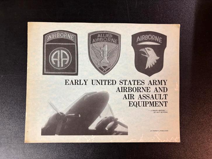 Vroeg Amerikaans Airborne & Air Assault Uitrusting Boek, Verzamelen, Militaria | Tweede Wereldoorlog, Landmacht, Boek of Tijdschrift