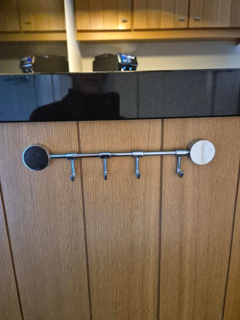 Handoekhaken op rail, Huis en Inrichting, Ophalen of Verzenden, Gebruikt, Metaal