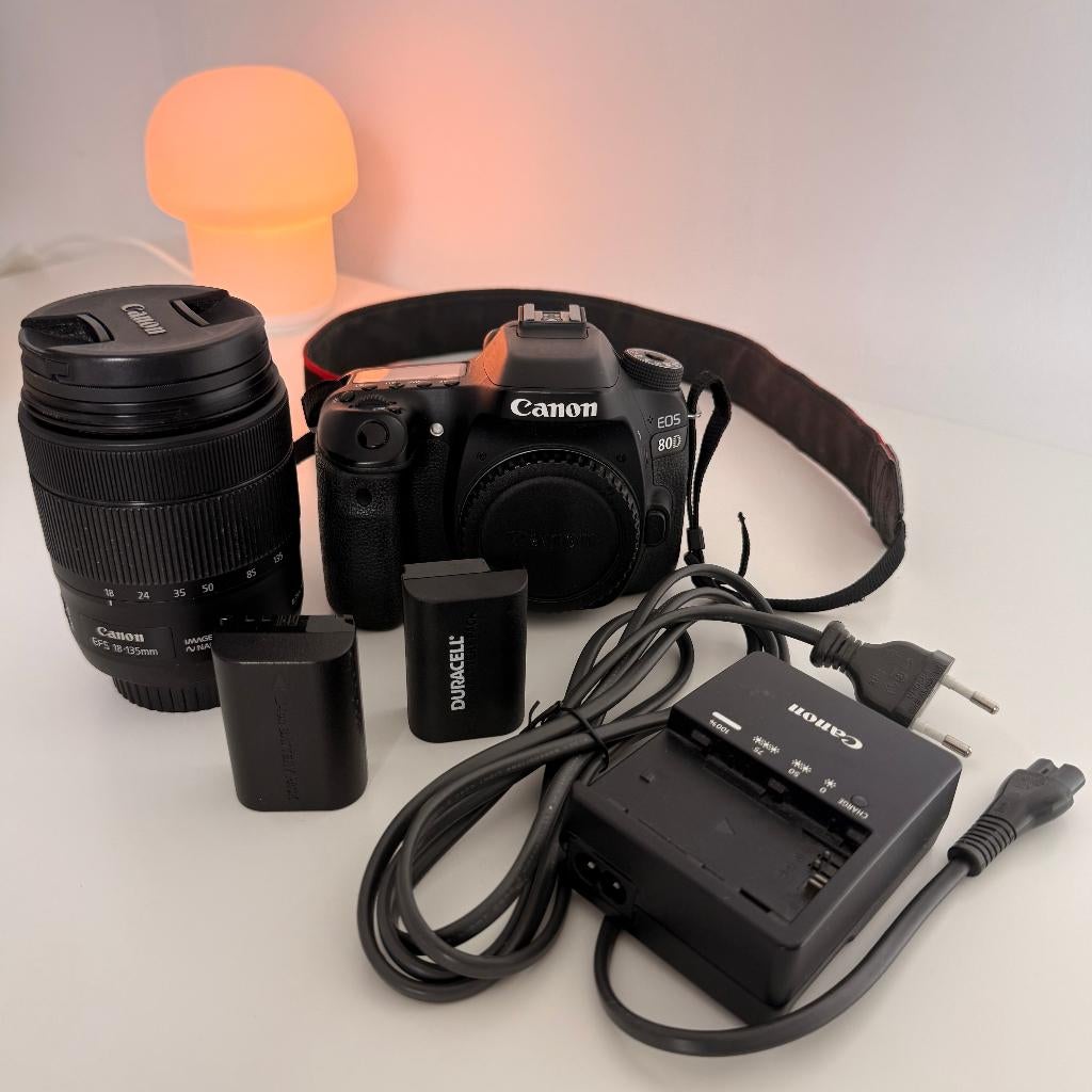 Canon EOS 80D + EF-S 18-135mm IS USM, compleet pakket, Audio, Tv en Foto, Fotocamera's Digitaal, Gebruikt, Spiegelreflex, Canon