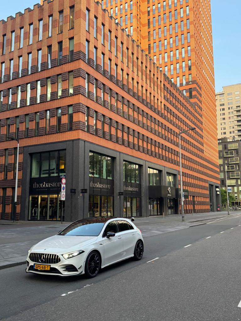 Mercedes-Benz A-klasse A 220 4Matic AMG Pano/night/camera/19, Auto's, 1800 kg, Wit, Vierwielaandrijving, Particulier