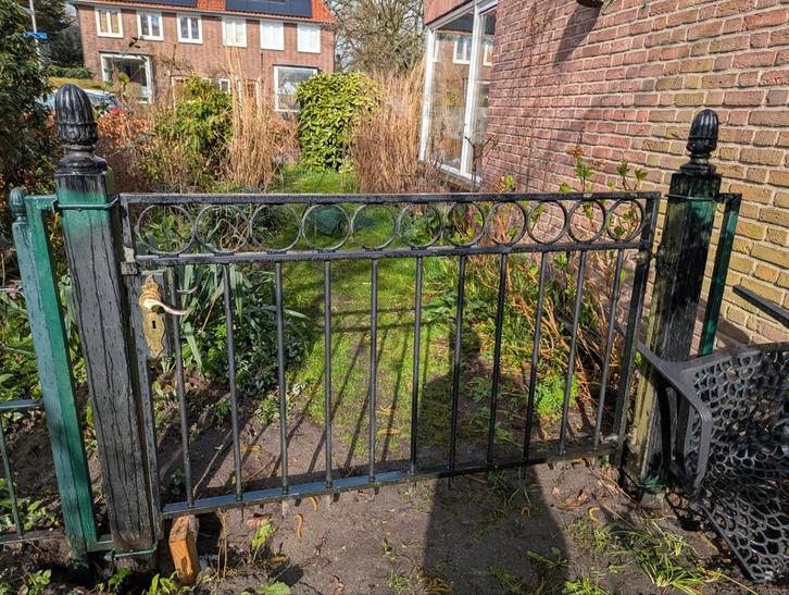 Sierlijk ijzeren tuinpoort, Tuin en Terras, Tuinhekken en Hekwerk, Gebruikt, Sierhekwerk, IJzer, Met poort, Ophalen