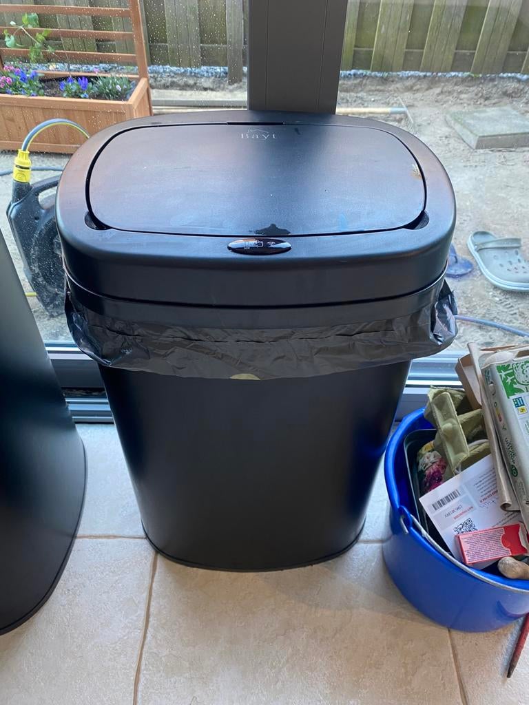 Vulnisbak met sensor 50L, 40 liter of meer, Ophalen, Zo goed als nieuw, 75 cm of meer