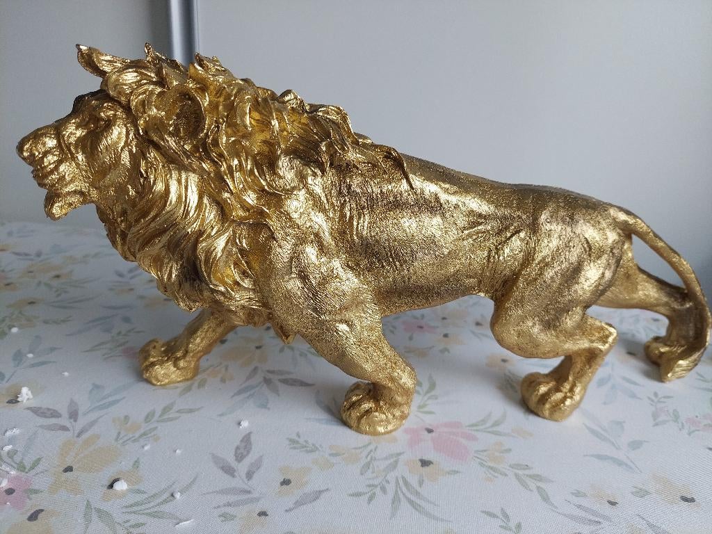 Beeld van "gouden Leeuw"  (NIEUW), Verzamelen, Beelden en Beeldjes, Ophalen of Verzenden, Nieuw, Dier