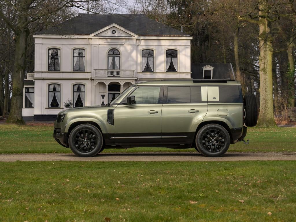 Land Rover Defender 110 2.0 P400e 110 HSE 6-pers. | Meridian, Auto's, Automaat, Gebruikt, Met garantie (alle), 3000 kg