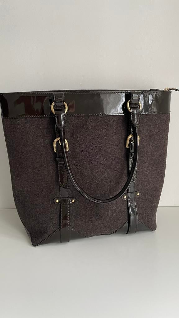 Bruine tas van Burberry, Sieraden, Tassen en Uiterlijk, Tassen | Damestassen, Ophalen of Verzenden, Gebruikt, Bruin, Handtas