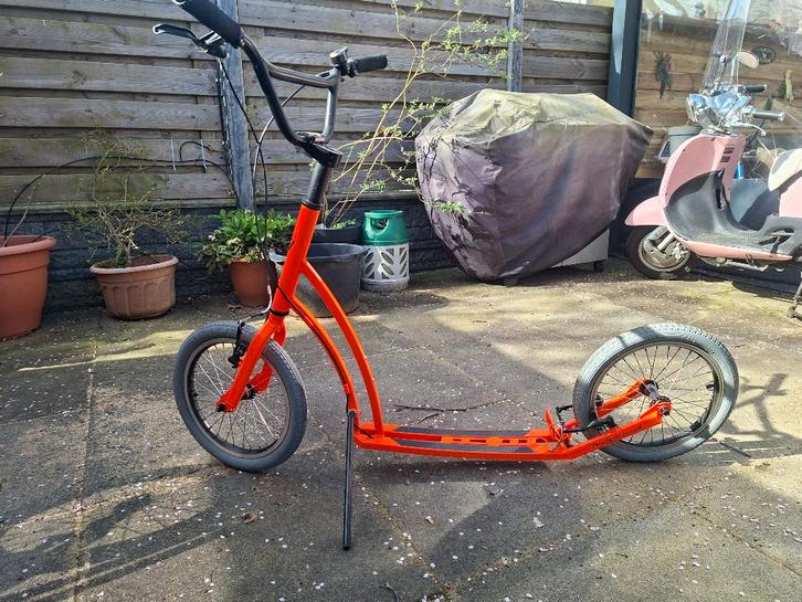 MIBO PROFESSIONAL STEP oranje, Fietsen en Brommers, Steps, Nieuw, Gewone step, Ophalen