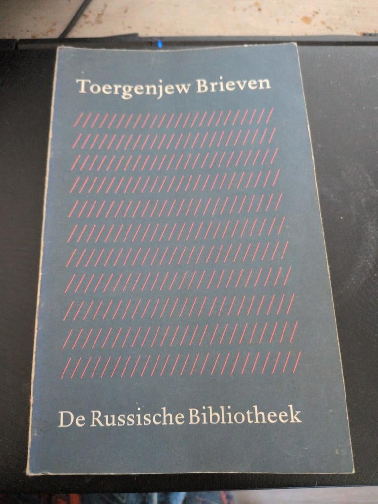 Toergenjew Brieven - De Russische Bibliotheek, Ophalen of Verzenden, Gelezen, Ivan Toergenjew, Nederland
