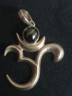 Zilveren OHM hanger met onyx, Zwart, Ophalen of Verzenden, Zo goed als nieuw, Zilver