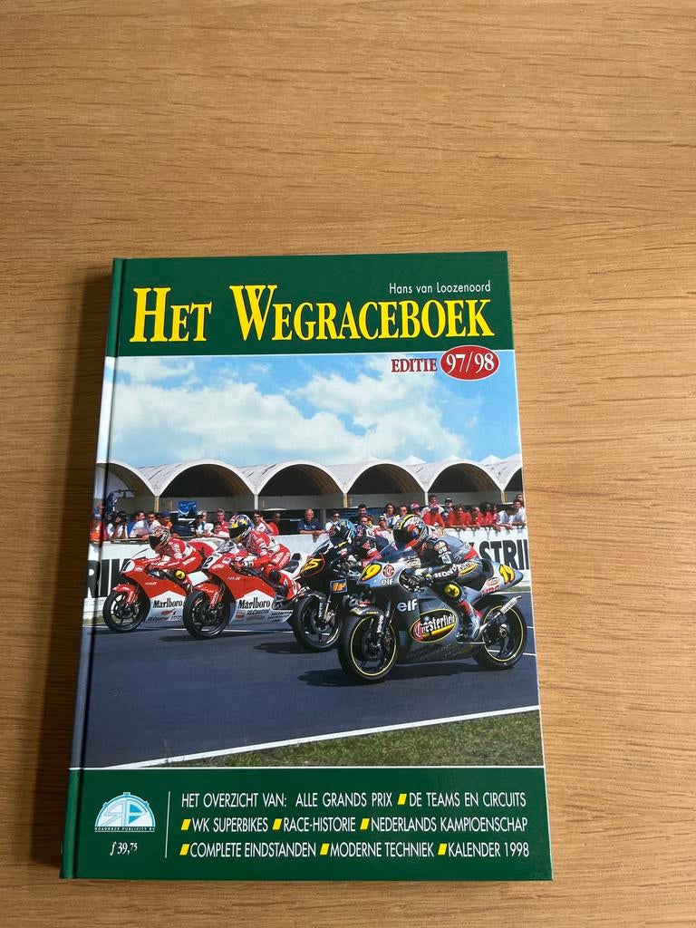 Het Wegraceboek 97/98, Boeken, Motoren, Gelezen, Algemeen, Ophalen of Verzenden