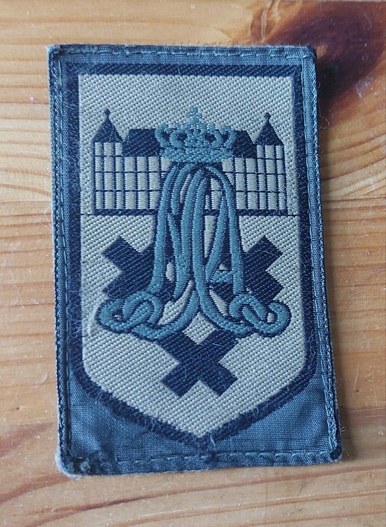 Mouwembleem KMA, Ophalen of Verzenden, Landmacht, Nederland, Embleem of Badge
