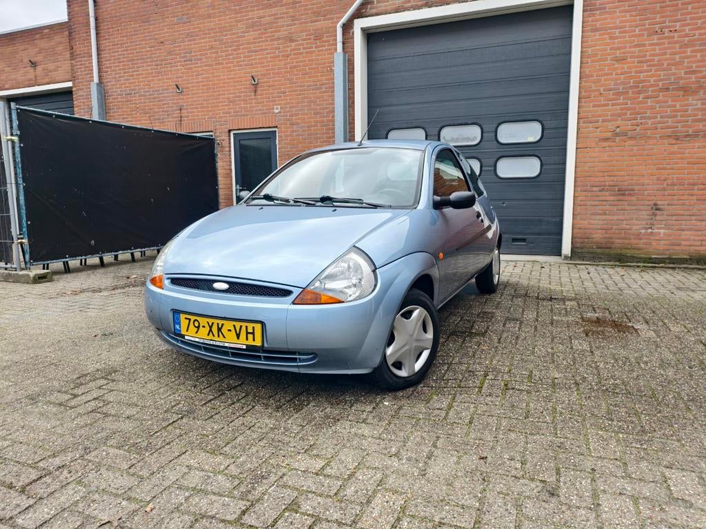 Super nette Ford Ka 1.3 Airco, elektrische ramen NAP, Auto's, Voorwielaandrijving, 1299 cc, Stof, 31 €/maand