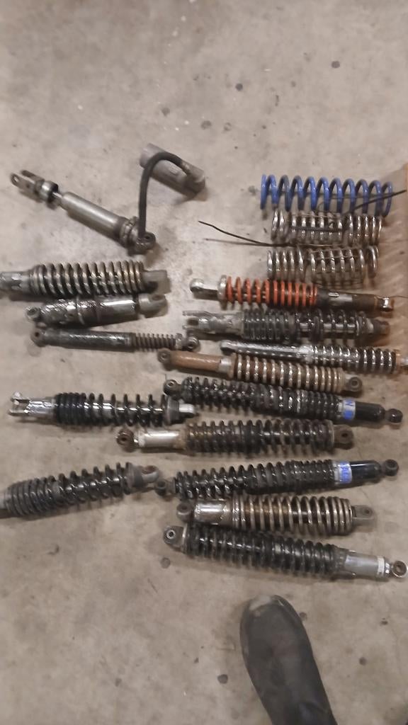 Diverse Schokbrekers / veren voor motor, brommer, buggy etc., Ophalen of Verzenden