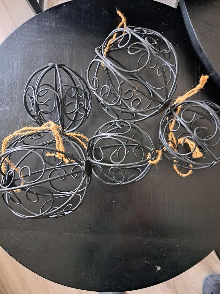 5 draad / mos ballen, Ophalen of Verzenden