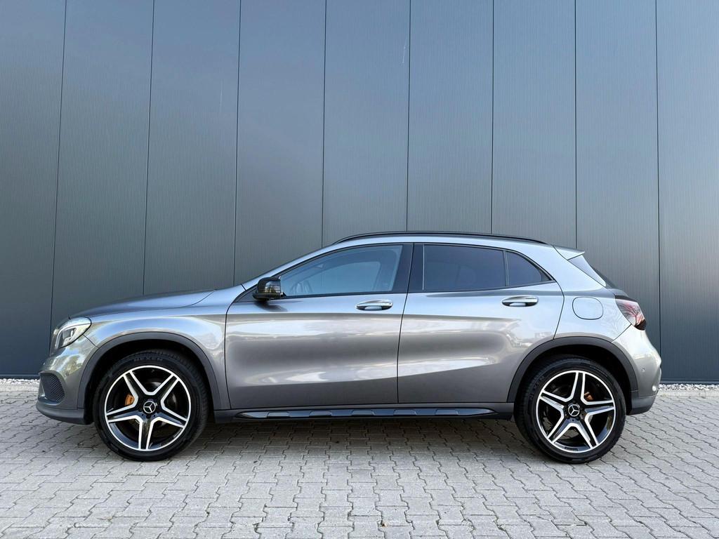 Mercedes-Benz GLA-klasse 200 AMG line Leer / navi / camera /, Voorwielaandrijving, Gebruikt, Bedrijf, Handgeschakeld