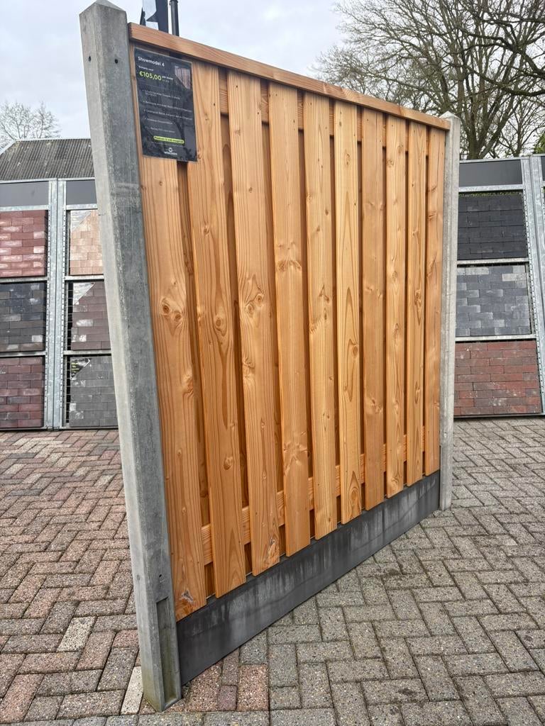 Schutting Douglas, Ophalen