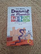 Dummie de mummie - Tosca Menten ZGAN, Ophalen of Verzenden, Zo goed als nieuw, Tosca Menten, Fictie algemeen