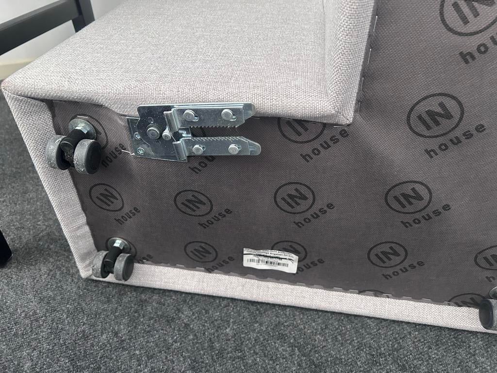 Moderne Hocker/Poef - Grijs, L-vormig, met wieltjes, Ophalen, 75 tot 100 cm, Zo goed als nieuw, 50 tot 75 cm