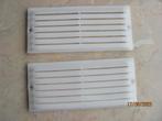 NIEUWSTAAT 2 KUNSTSTOF wit VENTILATIEROOSTER rechthoek 22x10, Ophalen of Verzenden, Zo goed als nieuw, Ventilator en Afzuiger
