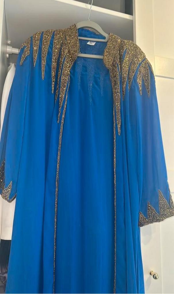 Dubai abaya tekoop maat XL, Ophalen of Verzenden, Zo goed als nieuw, Maat 56/58 (XL)
